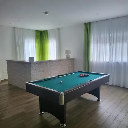 Yourcroatiaholiday - Villa With 6 Rooms 4* Drenje (Istria)