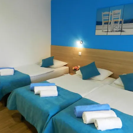 Guest house Yourcroatiaholiday - Villa With 6 Rooms Drenje (Istria)
