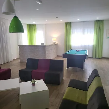 Yourcroatiaholiday - Villa With 6 Rooms Guest house Drenje (Istria)